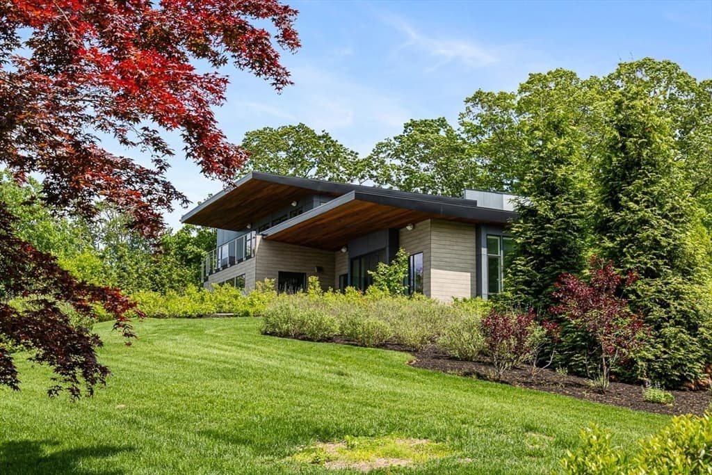 Single Family Residence at 85 Forbes Rd, Milton MA 02186, photo 3 of 39