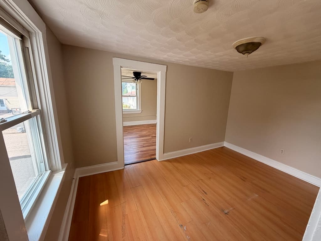 326 Thacher St, Attleboro MA 02703 photo 16