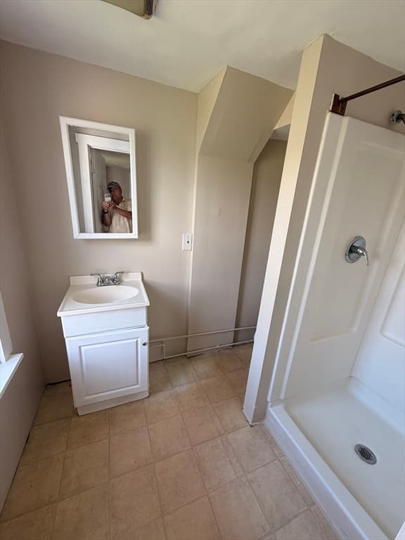 326 Thacher St, Attleboro MA 02703 photo 18
