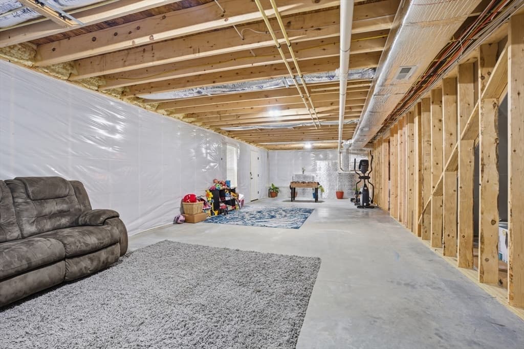 Single Family Residence at 11 Lilac Avenue, Bellingham MA 02019, Bellingham, photo 26 of 39