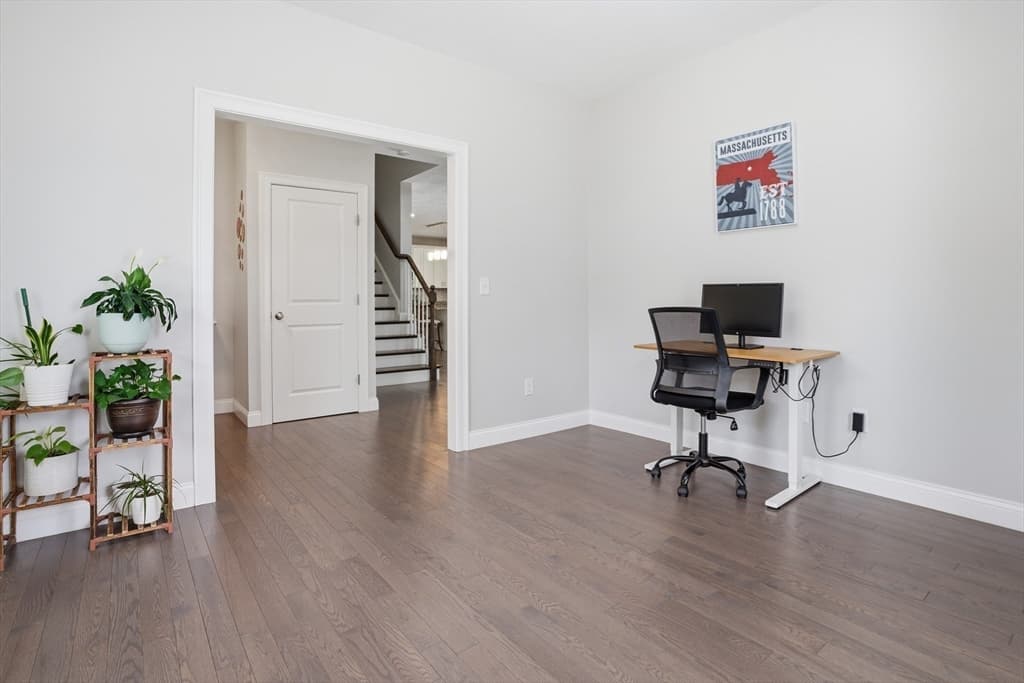 Single Family Residence at 11 Lilac Avenue, Bellingham MA 02019, Bellingham, photo 9 of 39