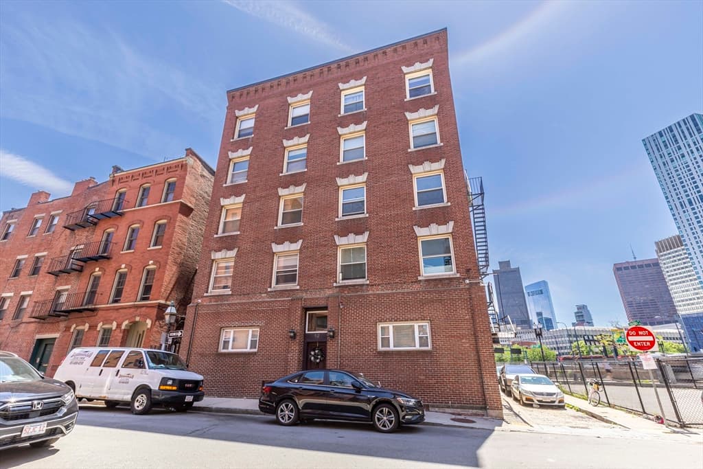 Condominium at 52 Cooper St. # 1, Boston MA 02113, photo 12 of 12