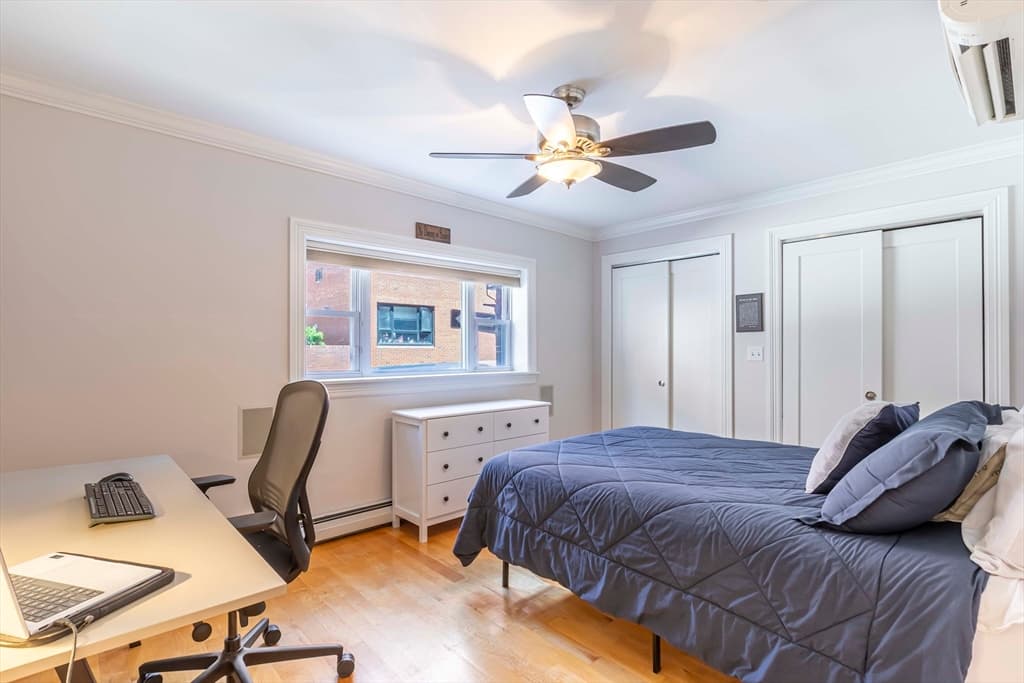 Condominium at 52 Cooper St. # 1, Boston MA 02113, photo 10 of 12