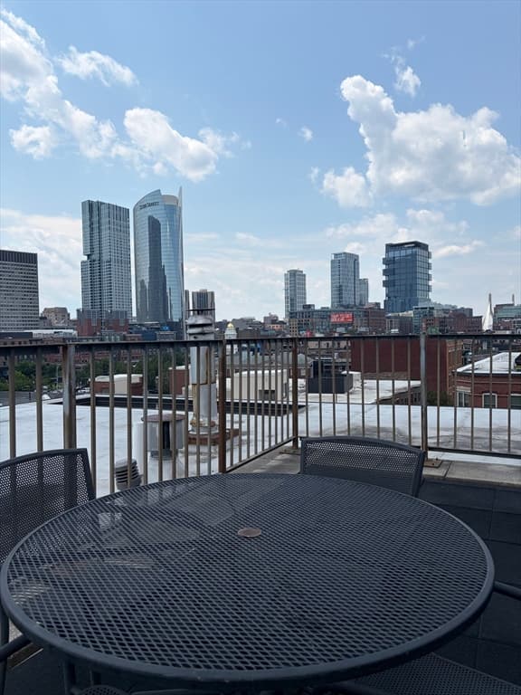Condominium at 142 Commercial St # 304, Boston MA 02109, photo 20 of 26