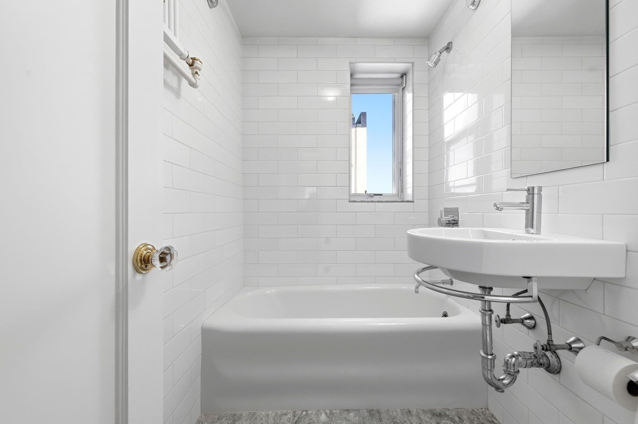 Condominium at 90 Commonwealth Ave # 22, Boston MA 02116, photo 18 of 22