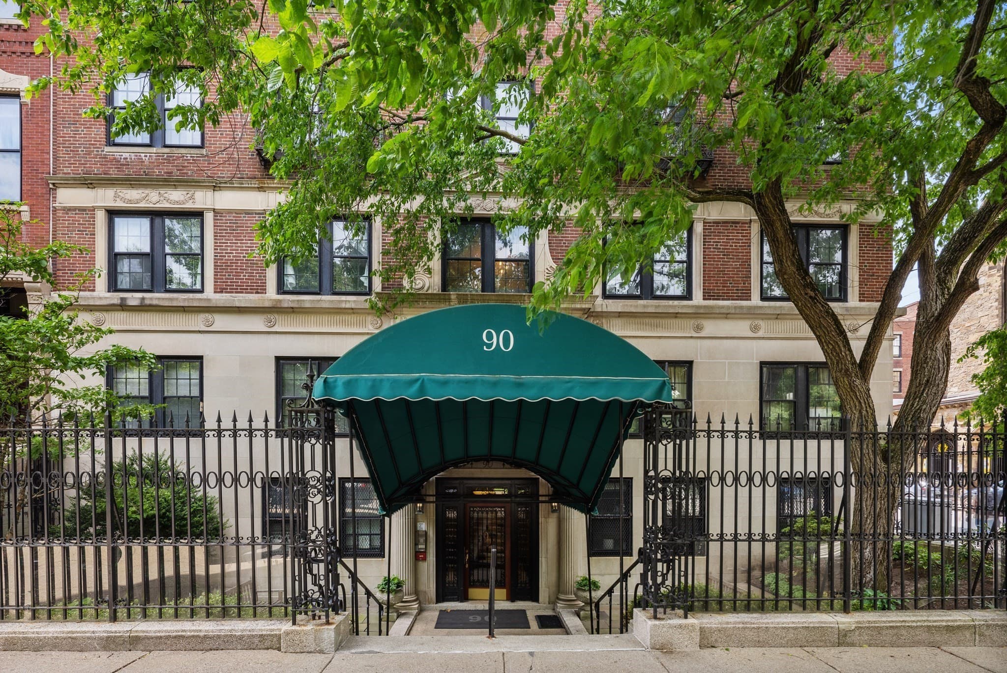 Condominium at 90 Commonwealth Ave # 22, Boston MA 02116, photo 21 of 22