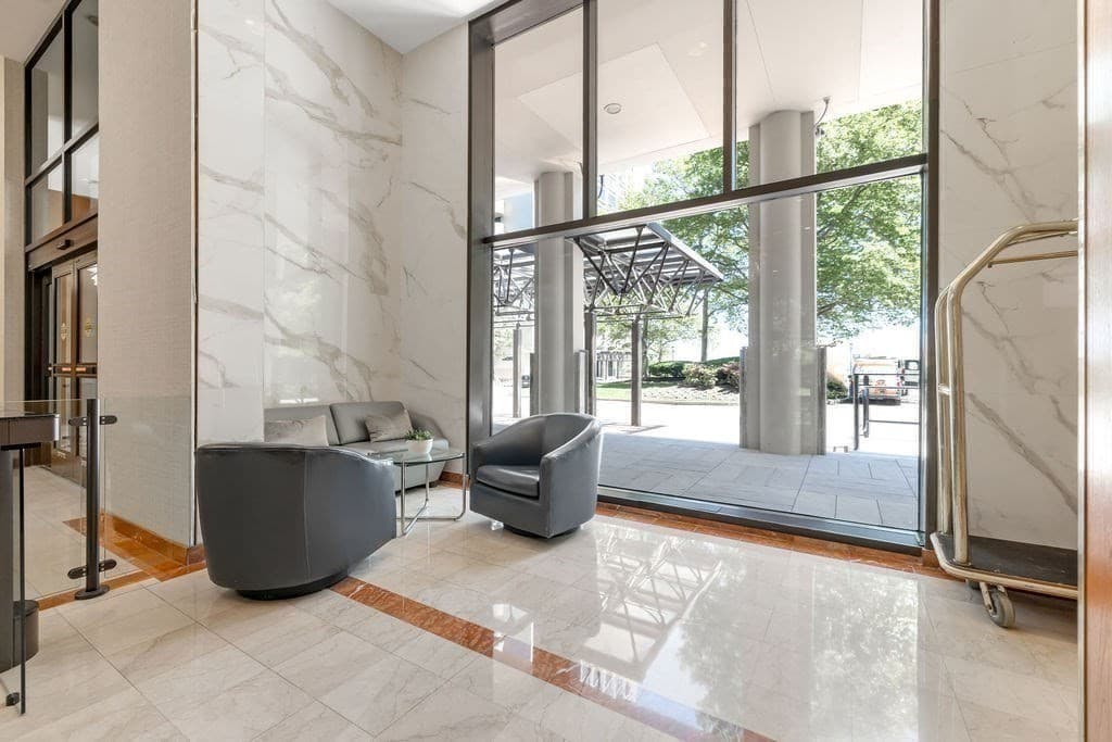 Condominium at 65 E India Row # 15C, Boston MA 02110, photo 17 of 29