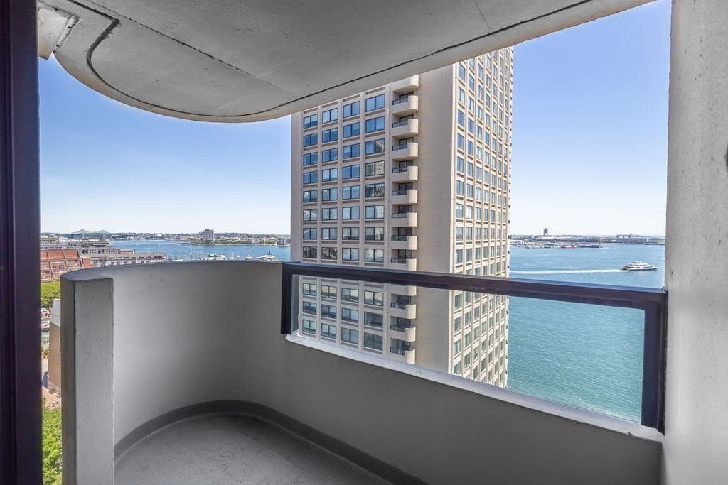 Condominium at 65 E India Row # 15C, Boston MA 02110, photo 5 of 29