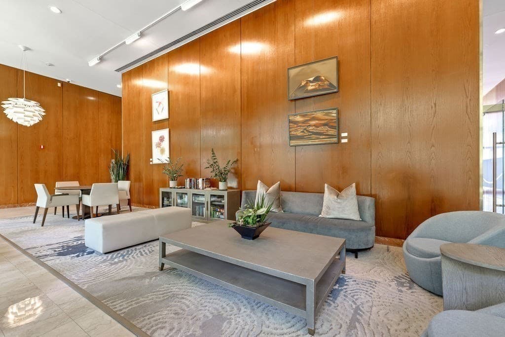 Condominium at 65 E India Row # 15C, Boston MA 02110, photo 18 of 29