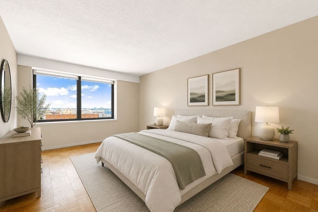 Condominium at 65 E India Row # 15C, Boston MA 02110, photo 15 of 29