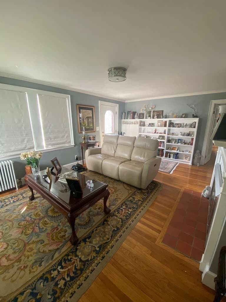 Single Family Residence at 41 Bronx Rd, Boston MA 02132, photo 12 of 28