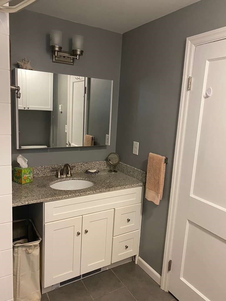 Single Family Residence at 41 Bronx Rd, Boston MA 02132, photo 14 of 28
