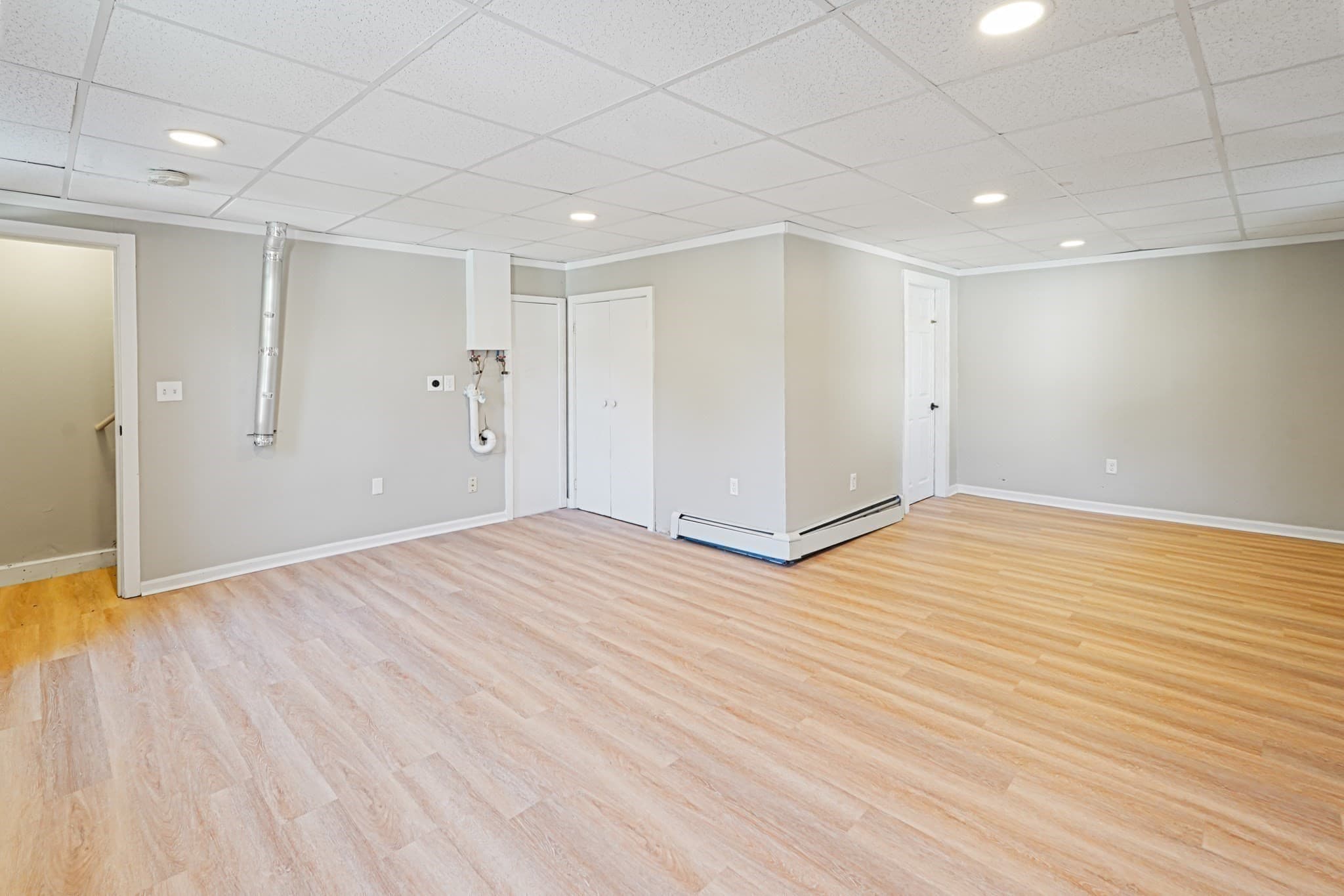 Multi Family at 621 Main St, Sturbridge MA 01566, photo 19 of 21