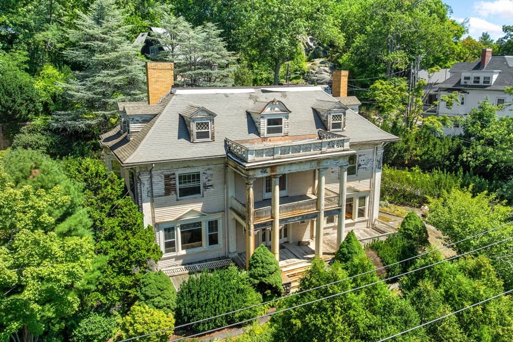 721 Franklin Street, Melrose MA 02176 photo 4