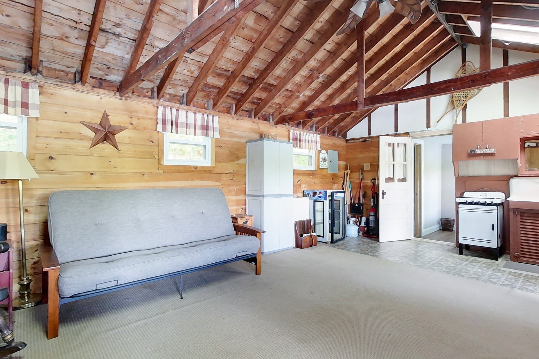Single Family Residence at 33 Watatic Pond Rd, Ashburnham MA 01430, photo 7 of 21