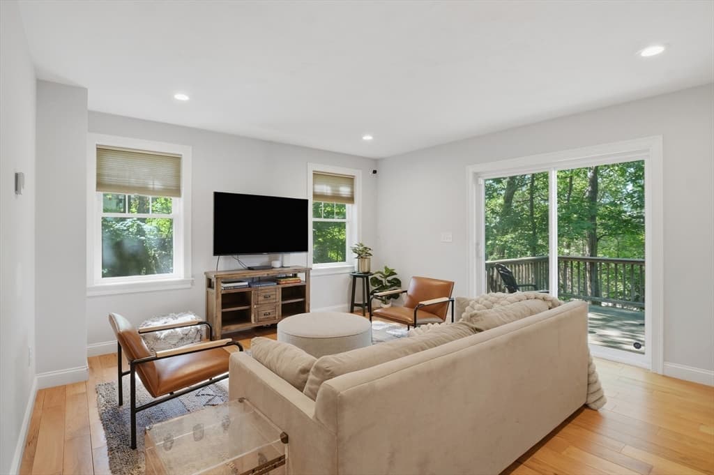 53 Cambridge Street, Ayer MA 01432 photo 5