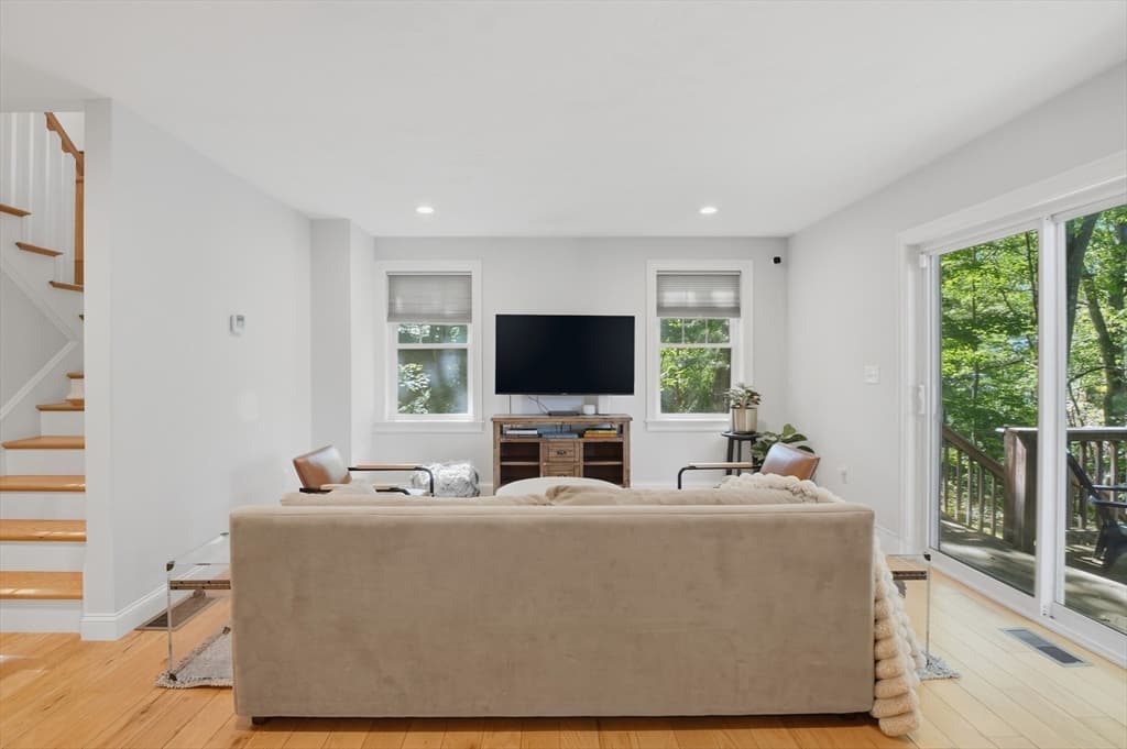 53 Cambridge Street, Ayer MA 01432 photo 8