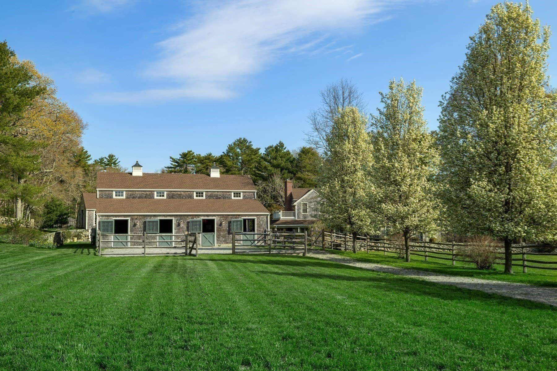 Single Family Residence at 111 Slades Corner Road, Dartmouth MA 02748, photo 26 of 41