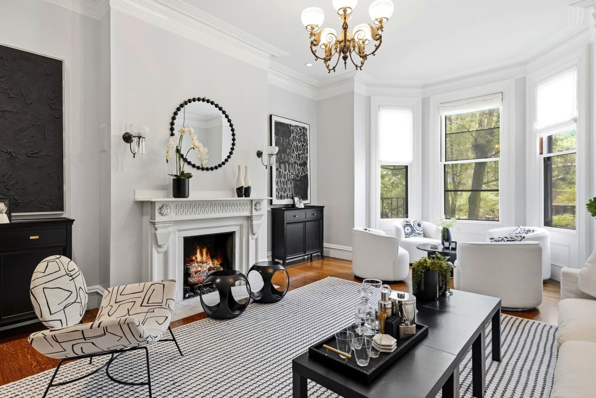 Single Family Residence at 321 Beacon Street, Boston MA 02116, photo 3 of 22