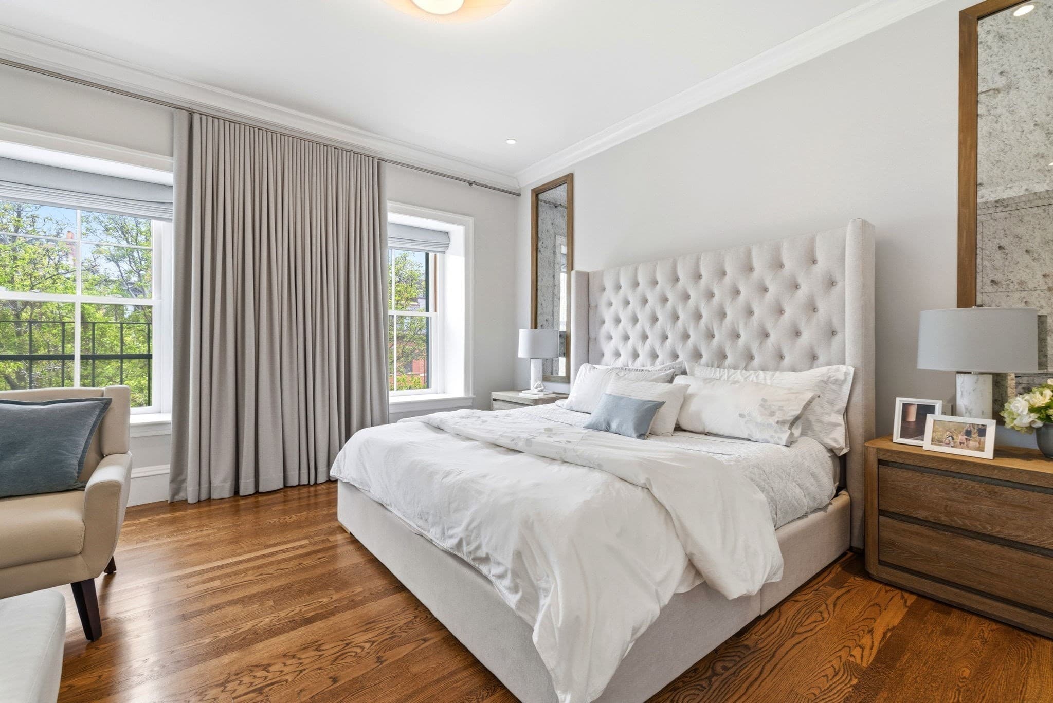 Single Family Residence at 321 Beacon Street, Boston MA 02116, photo 10 of 22