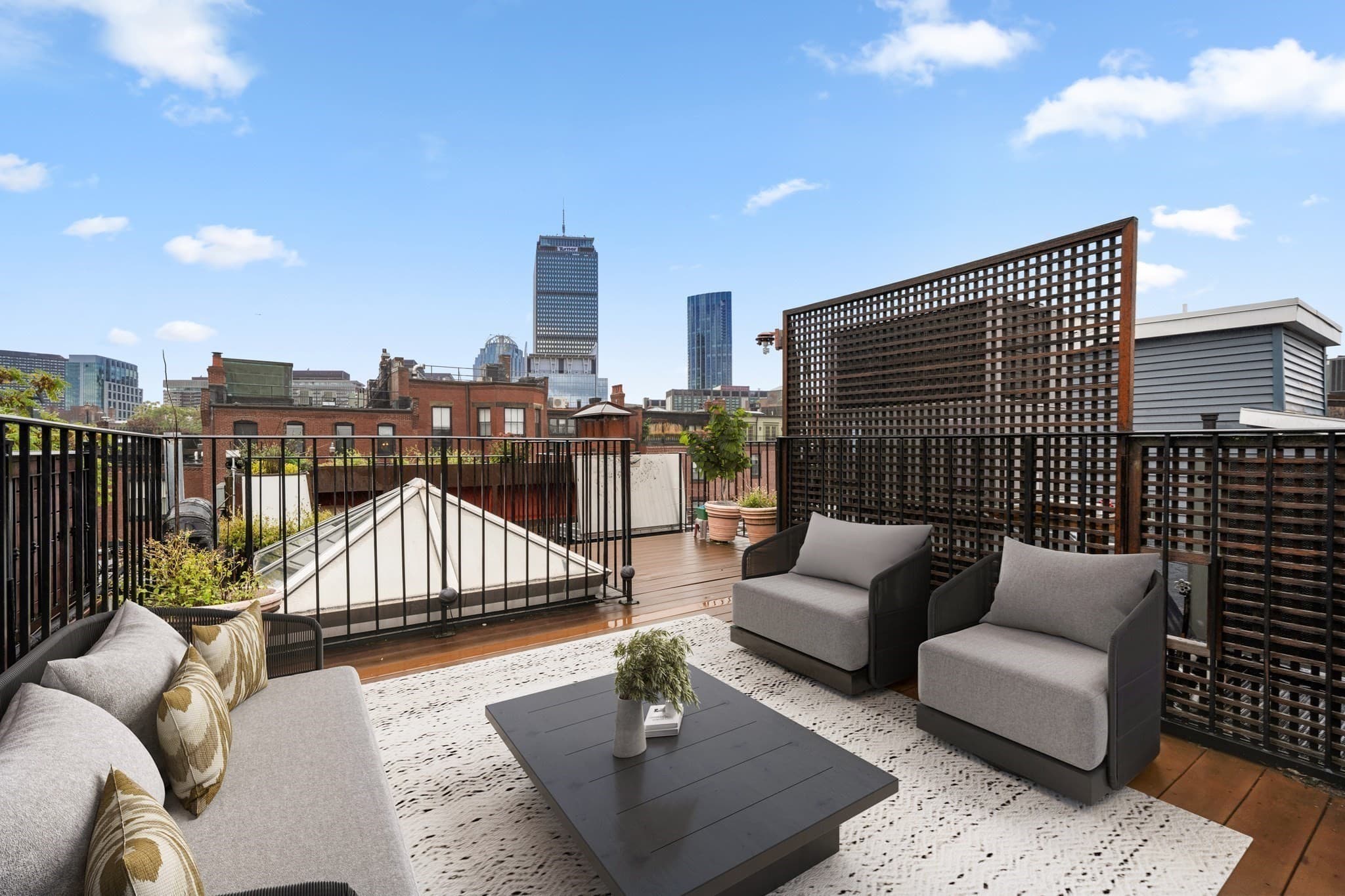 Single Family Residence at 321 Beacon Street, Boston MA 02116, photo 19 of 22