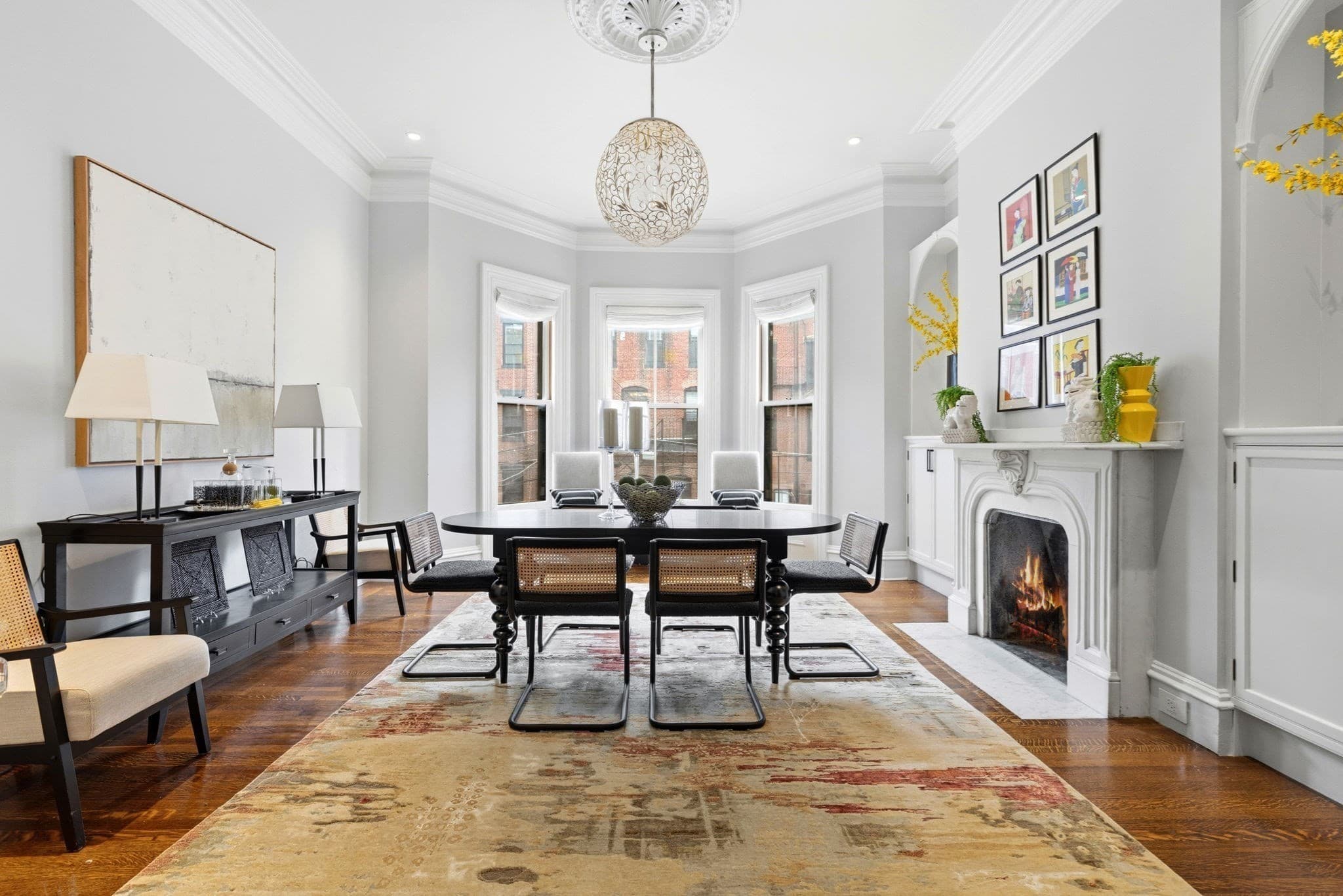 Single Family Residence at 321 Beacon Street, Boston MA 02116, photo 4 of 22