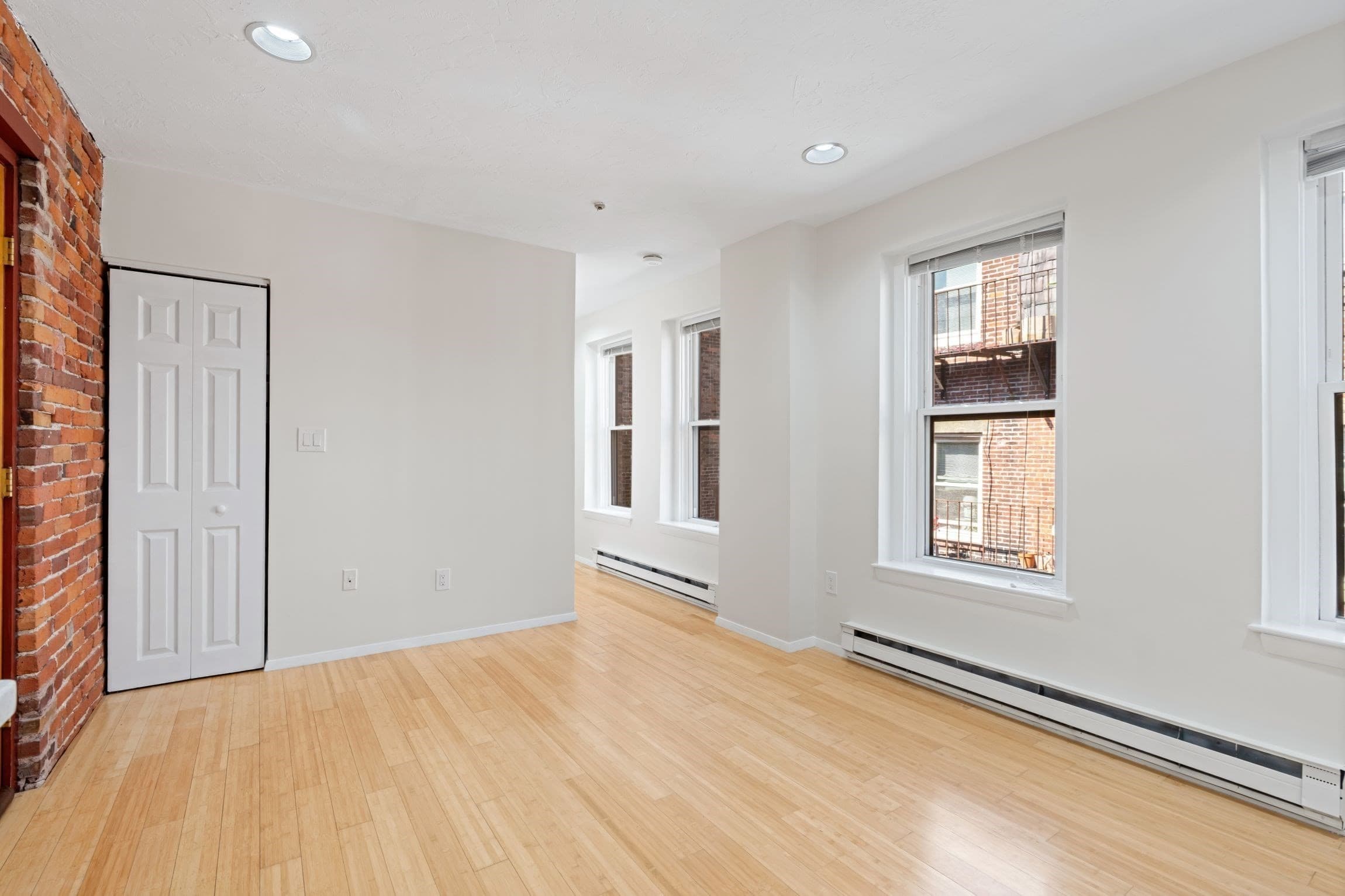 Condominium at 38A Charter Street # 7, Boston MA 02113, photo 4 of 23