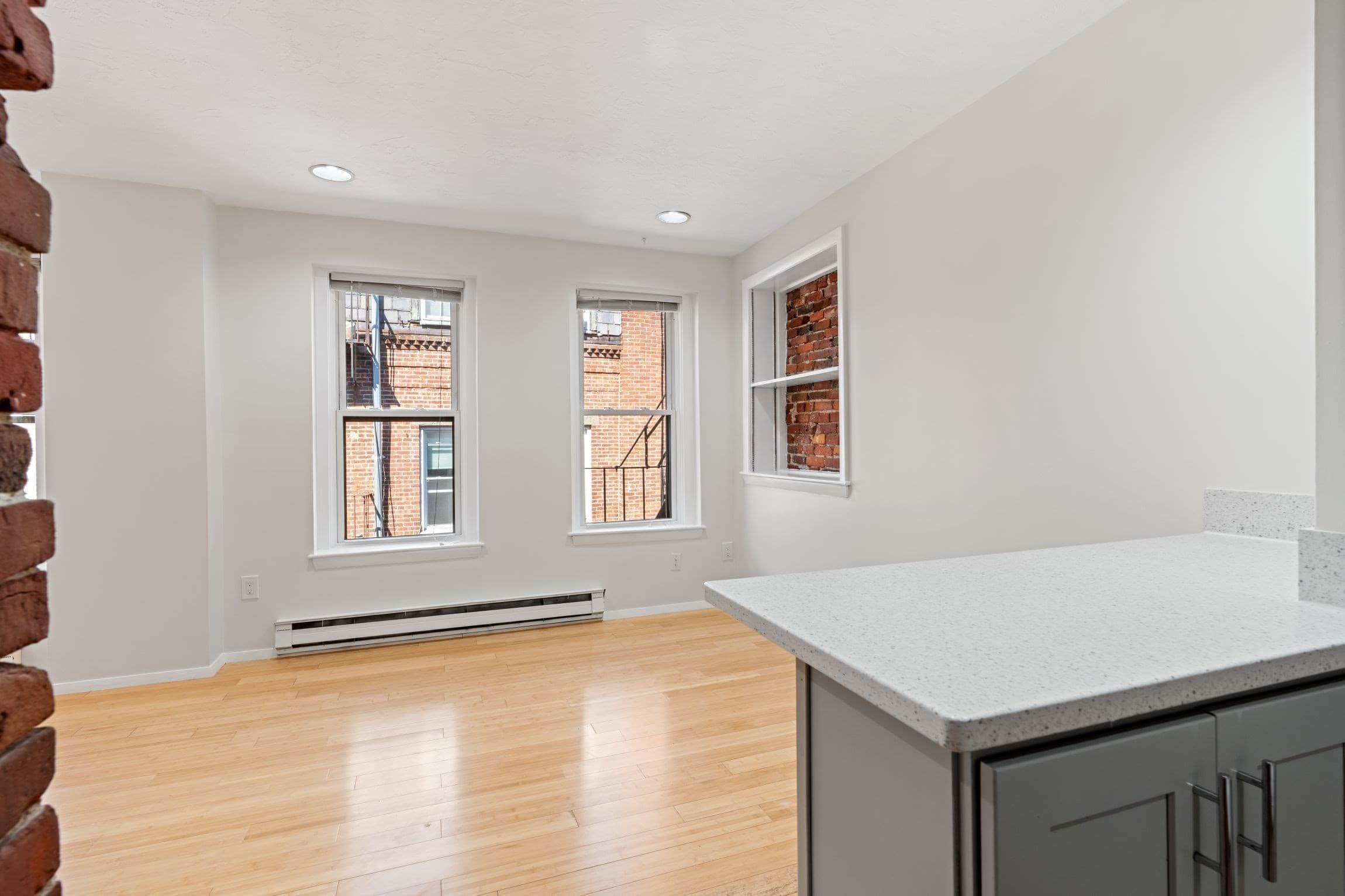 Condominium at 38A Charter Street # 7, Boston MA 02113, photo 8 of 23