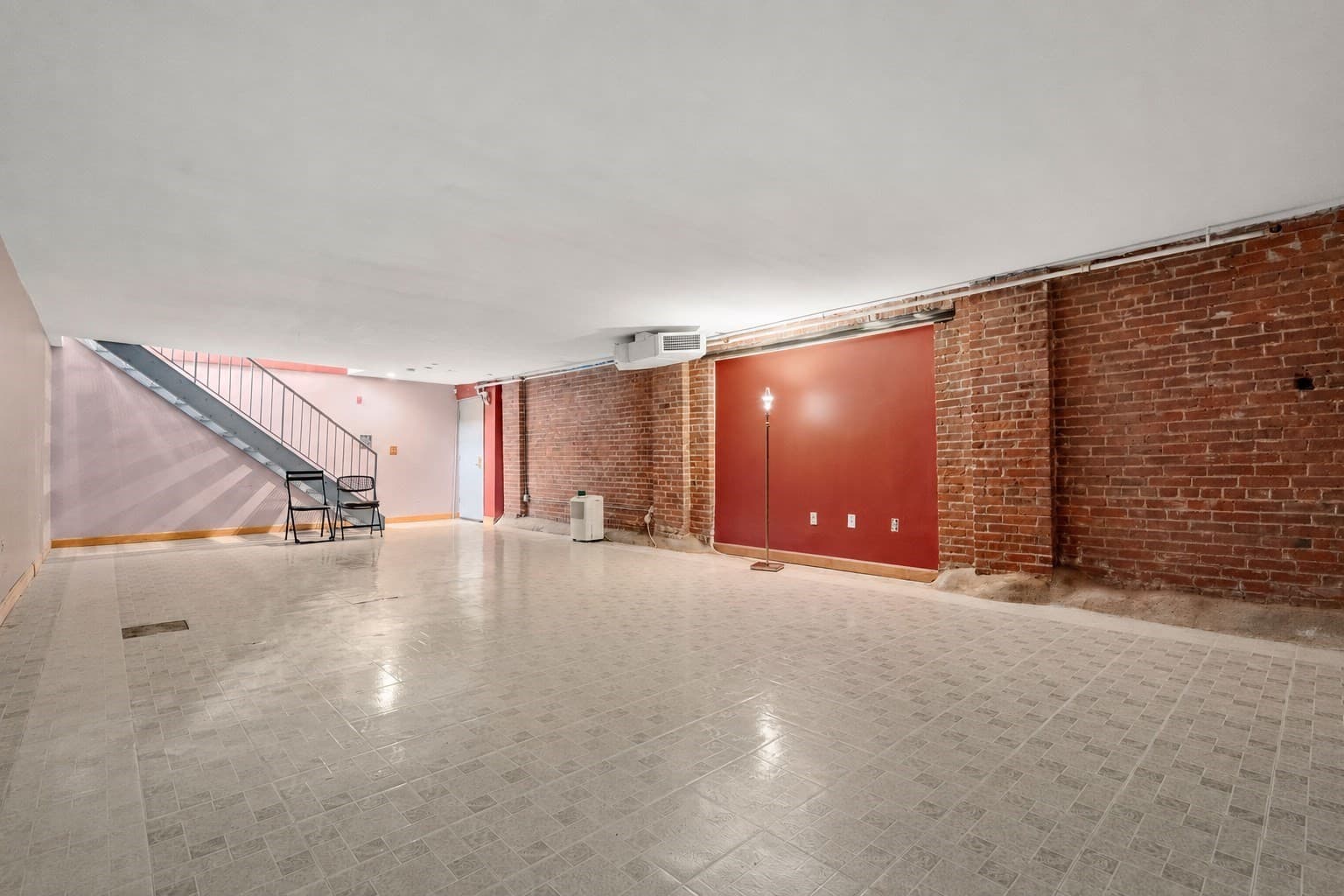 Condominium at 172-178 Green St # 2, Boston MA 02130, photo 16 of 19
