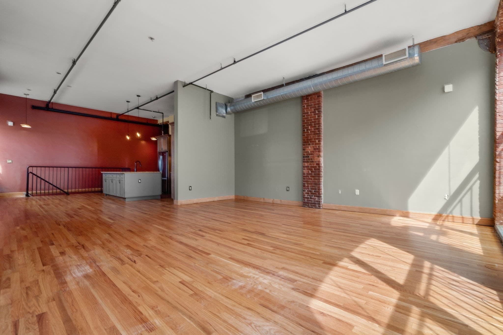 Condominium at 172-178 Green St # 2, Boston MA 02130, photo 8 of 19
