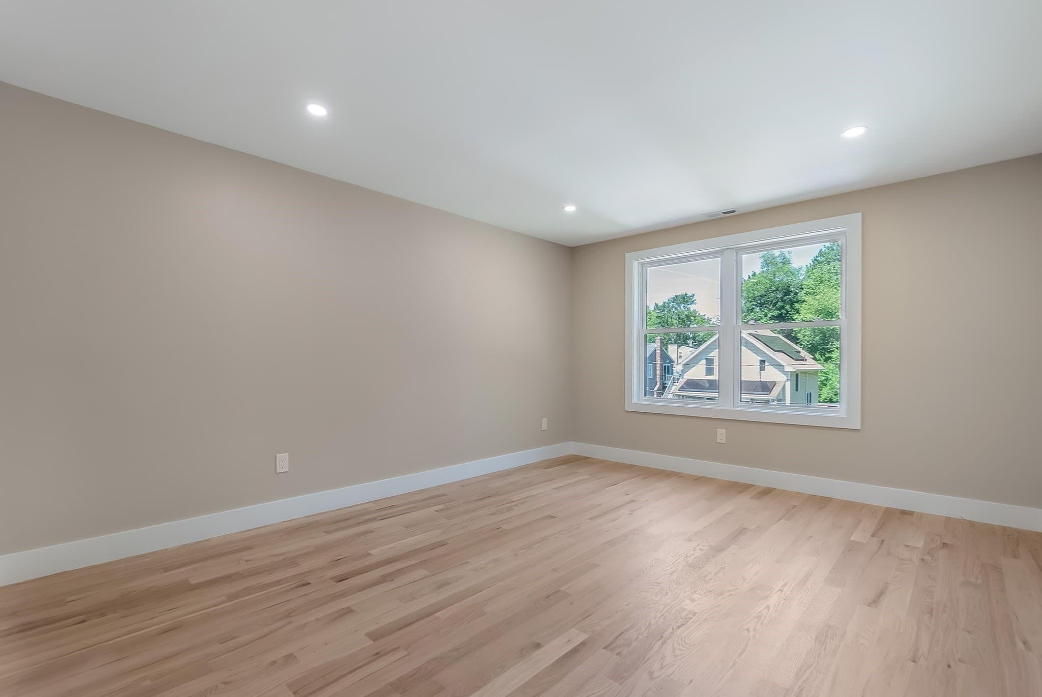 Single Family Residence at 15 Foss # A, Framingham MA 01702, photo 25 of 37
