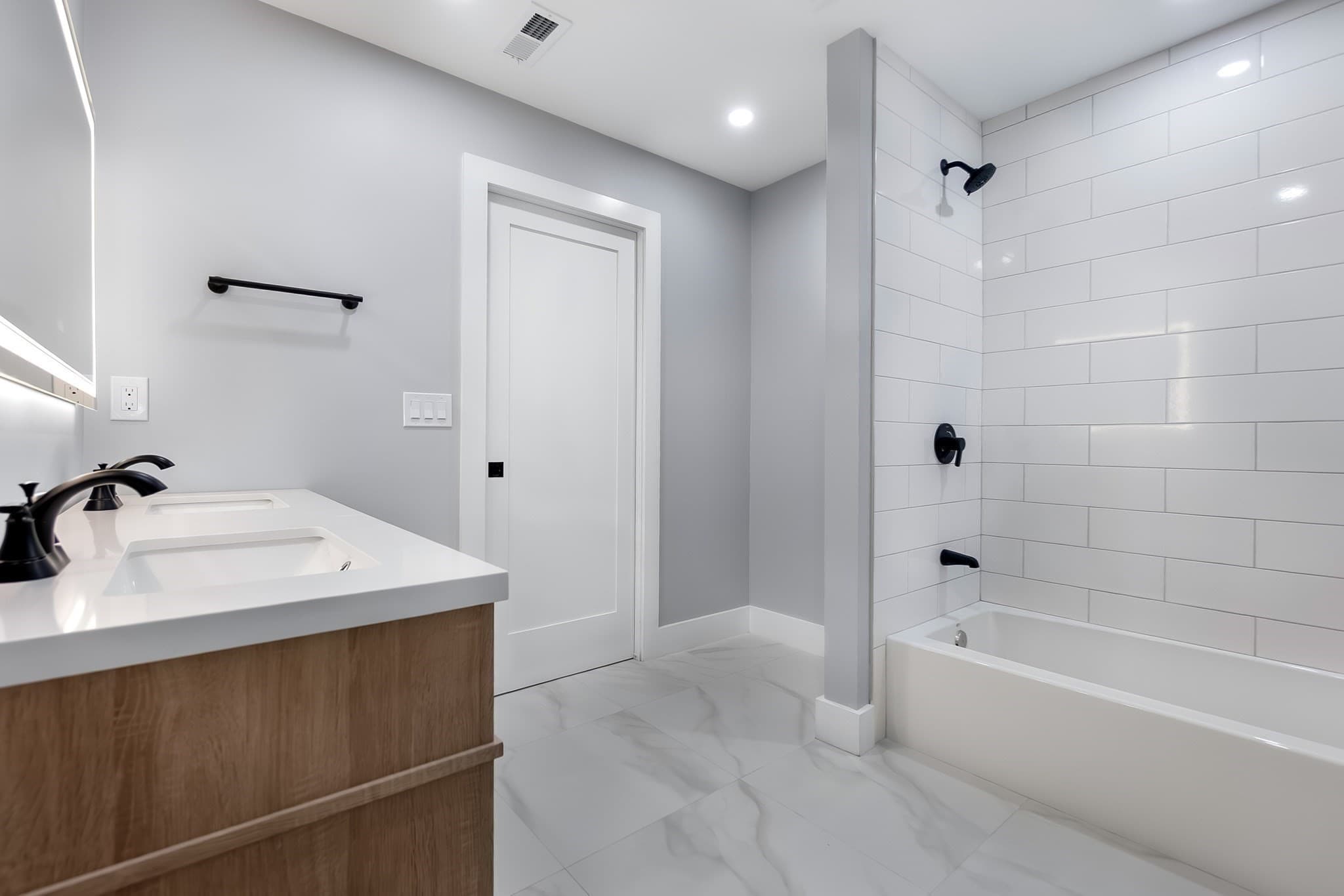 Condominium at 15 Foss # A, Framingham MA 01702, photo 27 of 37