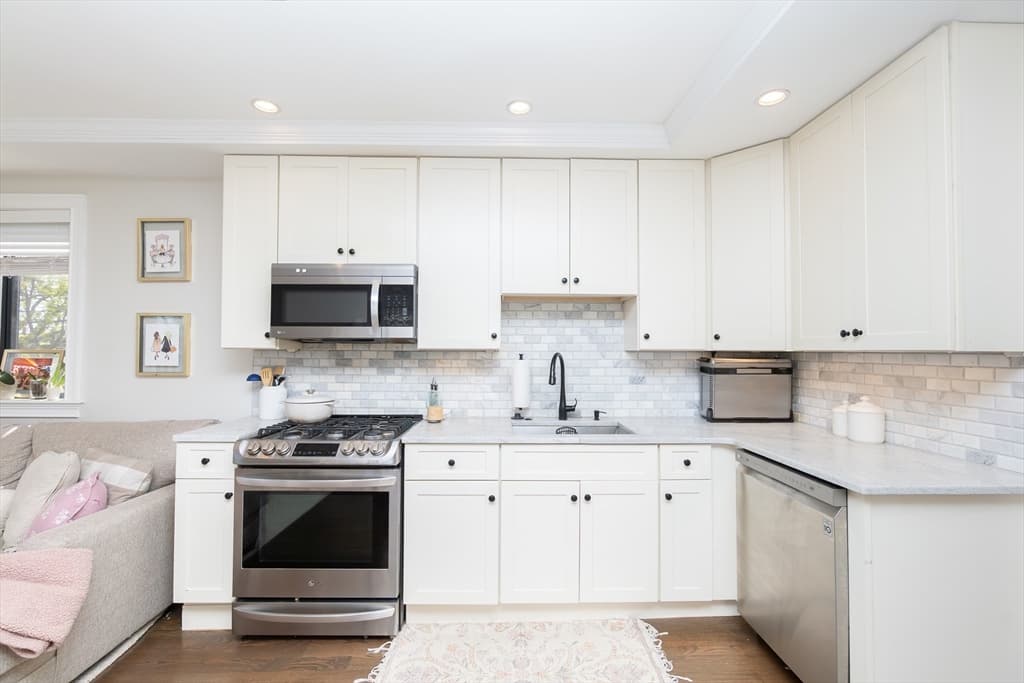 Condominium at 498 Sumner Street PH, Boston MA 02128, photo 5 of 30