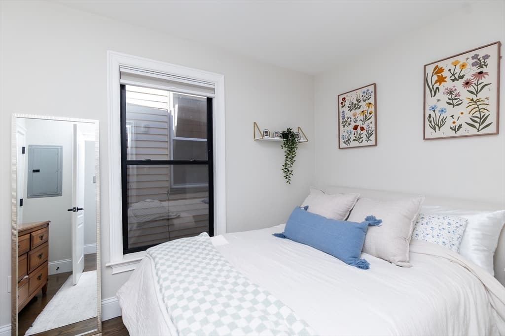 Condominium at 498 Sumner Street PH, Boston MA 02128, photo 18 of 30