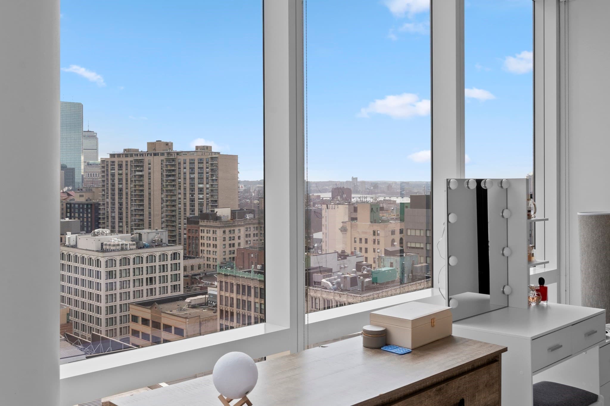 Condominium at 1 Franklin St # 2110, Boston MA 02110, photo 10 of 23