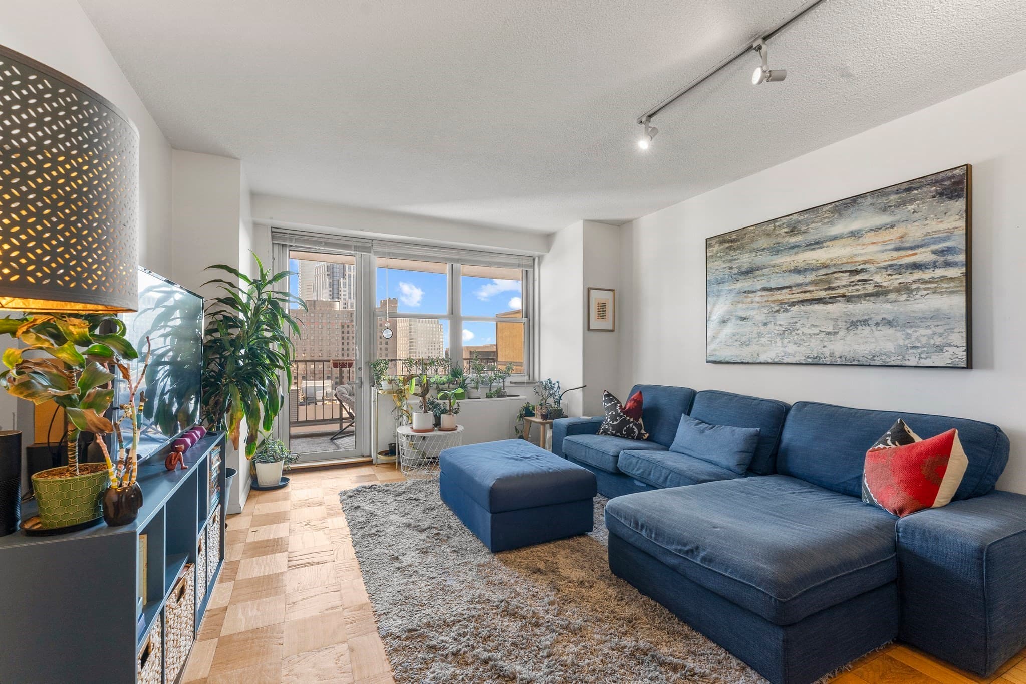 151 Tremont St # 19T, Boston MA 02111