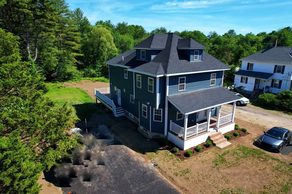 Single Family Residence at 526 Berkley St, Berkley MA 02779, Berkley, photo 2 of 42