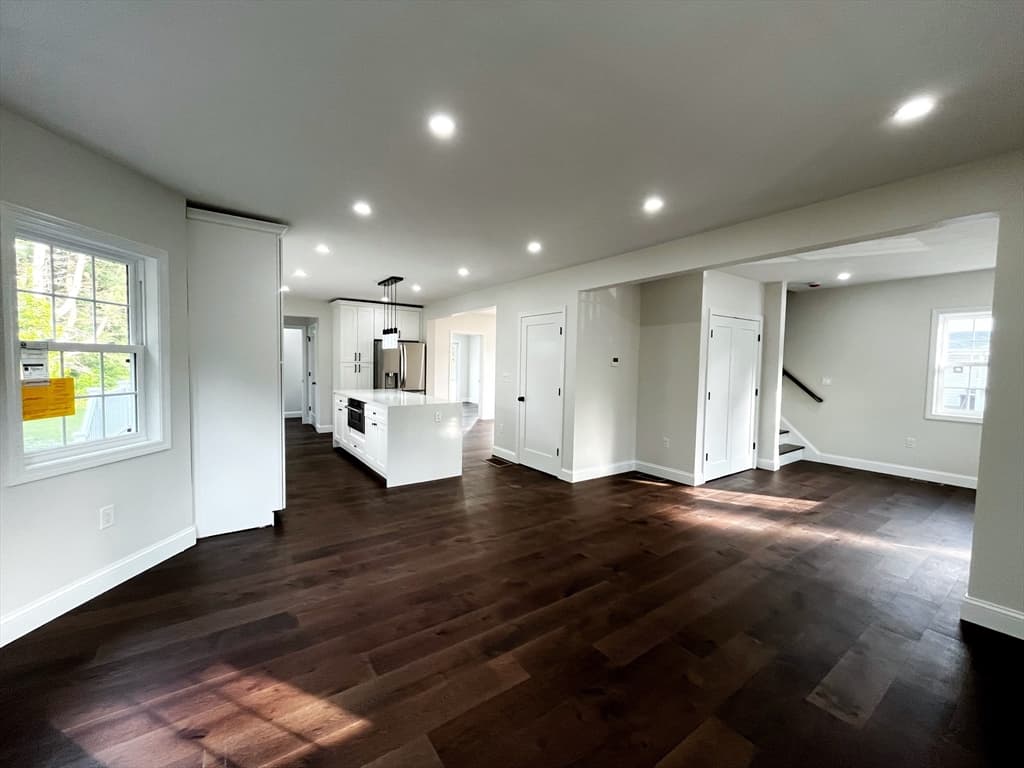 Single Family Residence at 526 Berkley St, Berkley MA 02779, Berkley, photo 13 of 42