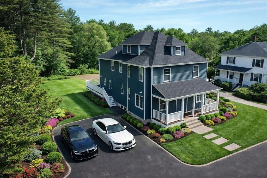 526 Berkley St, Berkley MA 02779