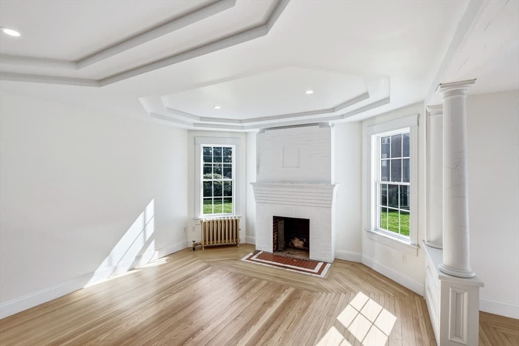 Single Family Residence at 173-177 Madison Ave, Holyoke MA 01040, Holyoke, photo 6 of 42