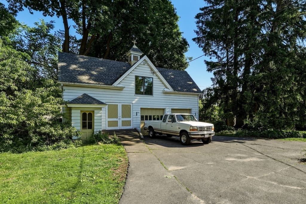Single Family Residence at 173-177 Madison Ave, Holyoke MA 01040, Holyoke, photo 36 of 42