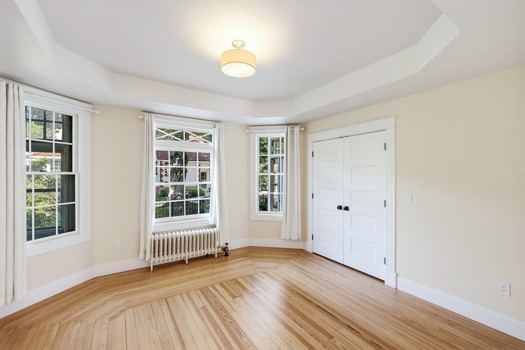 Single Family Residence at 173-177 Madison Ave, Holyoke MA 01040, Holyoke, photo 9 of 42