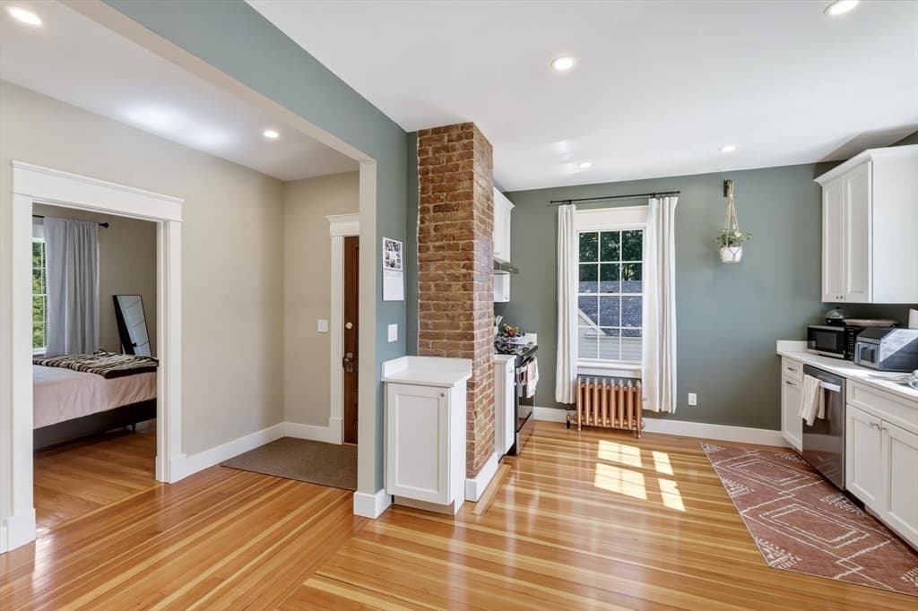 Single Family Residence at 173-177 Madison Ave, Holyoke MA 01040, Holyoke, photo 19 of 42