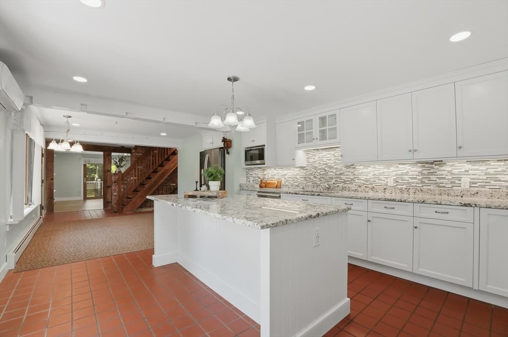 75 Old Main St, Dennis MA 02670 photo 12