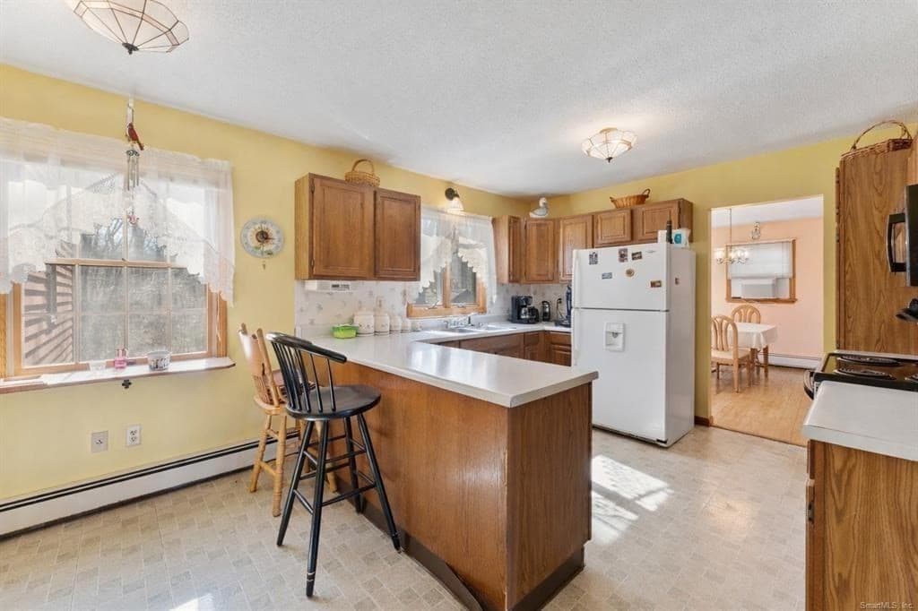 Single Family Residence at 41 Margaret Henry Road, Killingly CT 06239, photo 4 of 38