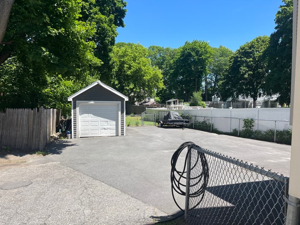 7 Goldsmith Ct, Methuen MA 01844 photo 8