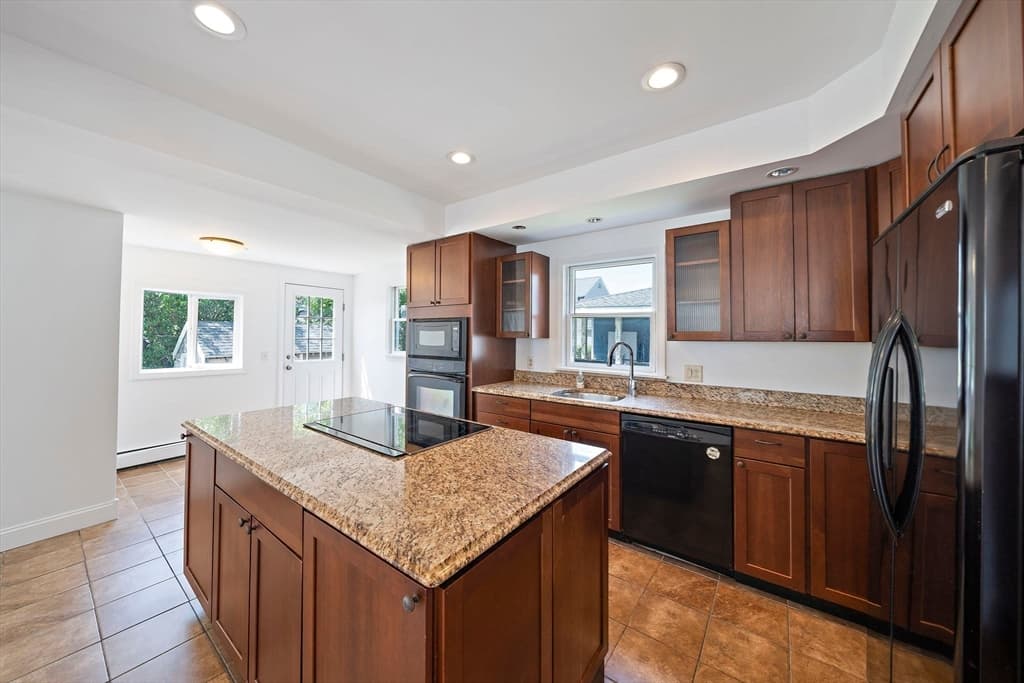 44 P St, Hull MA 02045 photo 7