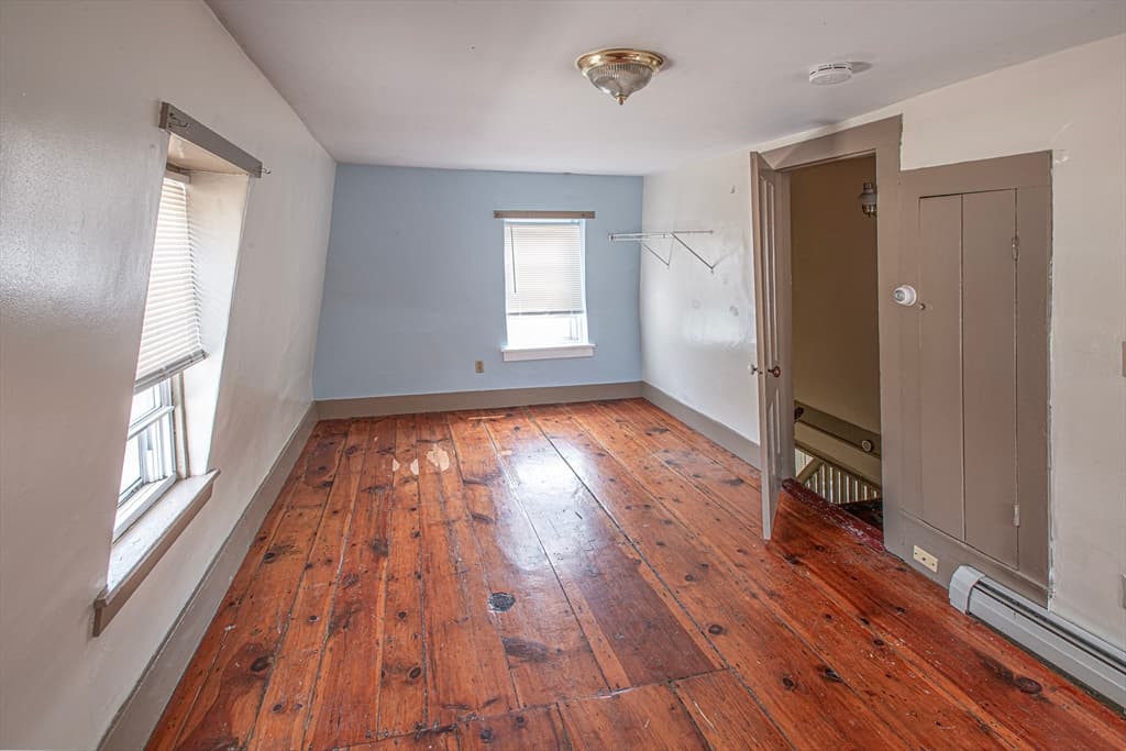 351 Main Street, Amherst MA 01002 photo 21