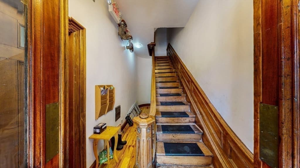 4 Family at 10 Millmont St., Boston MA 02119, Boston, photo 4 of 39