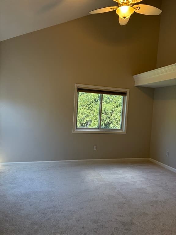 Condominium at 33 Half Crown Cir # 33, Ashland MA 01721, Ashland, photo 32 of 42
